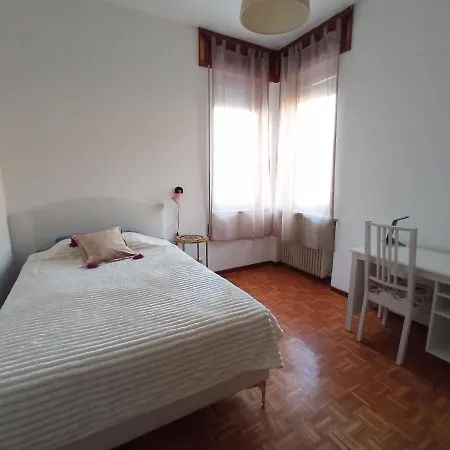 Lilly's Vendégház *